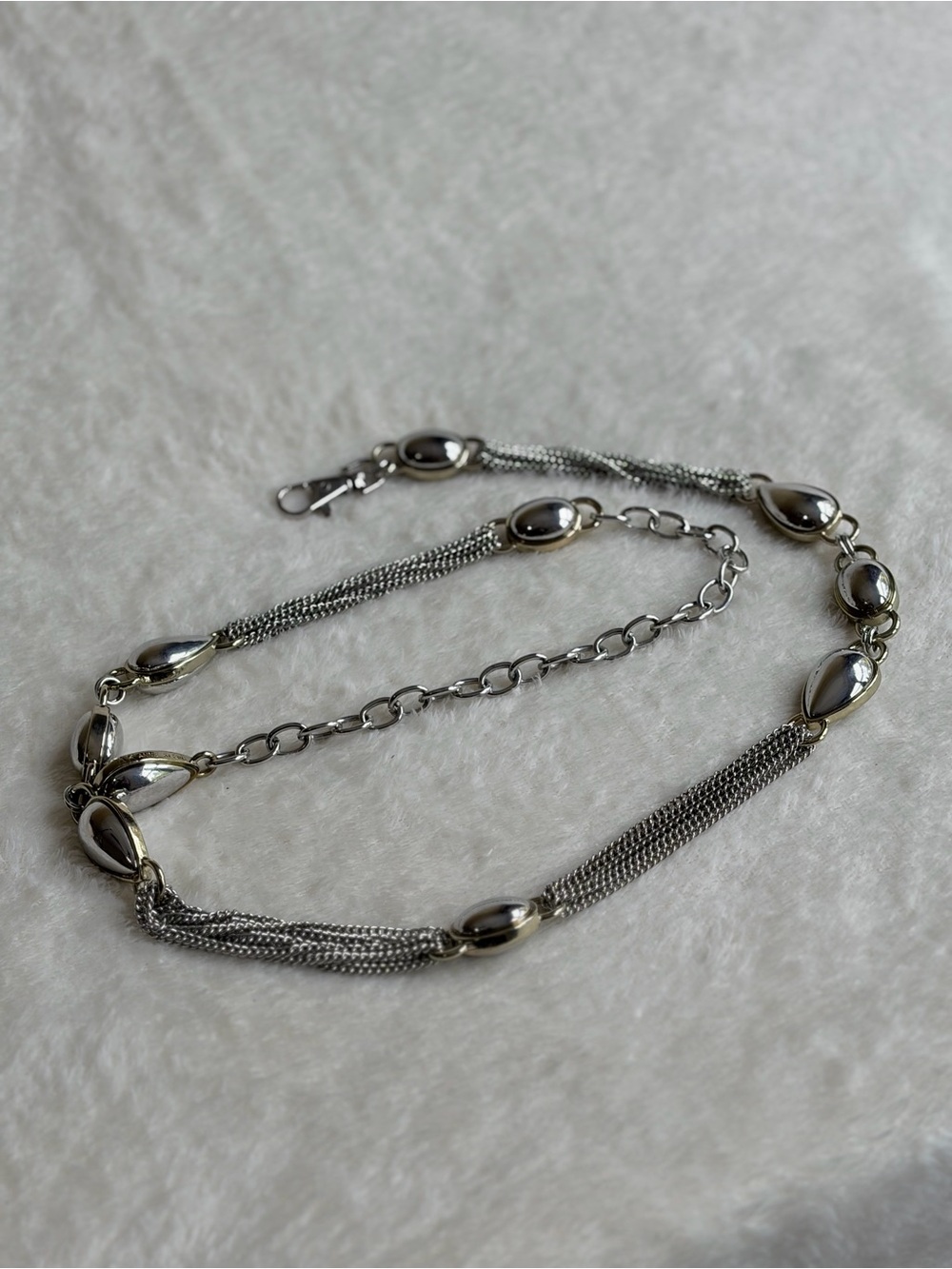 Anne Klein -Two Tone Multi-Strand Teardrop Chain Belt